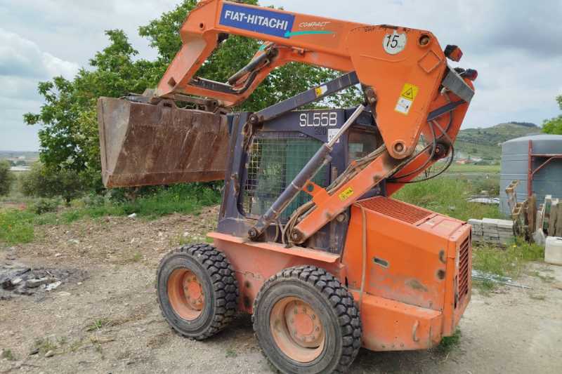 OmecoHub - Immagine FIAT HITACHI SL55B